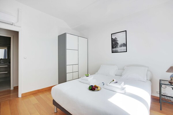 Foto van Luxe appartement - 2BR/6P - Canal Saint-Martin - Vakantiehuis in Paris - 