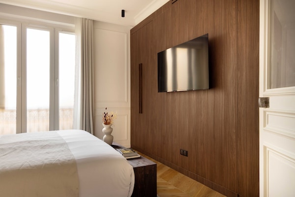 Foto van Luxe appartement / Airconditioning - 4 slaapkamers / 8 plaatsen - Bastille - Untagged