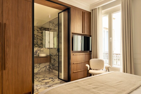 Foto van Luxe appartement / Airconditioning - 4 slaapkamers / 8 plaatsen - Bastille - Untagged