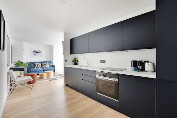 Foto van Modern appartement - 3BR/8P - Place de la Nation - Vakantiehuis in Paris - 