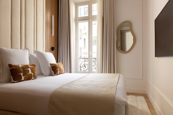 Foto van Luxe Apt geklimatiseerd - 6P/3BDR - Arc de Triomphe - Untagged