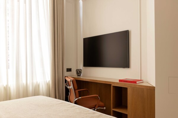 Foto van Luxe Apt geklimatiseerd - 6P/3BDR - Arc de Triomphe - Untagged