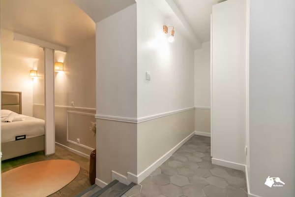 Foto van Duplex appartement met 2 slaapkamers en 6 plaatsen vlakbij de Moulin Rouge. - Untagged