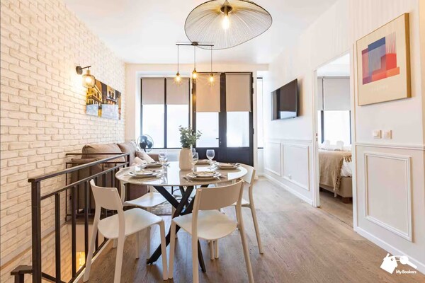 Foto van Duplex appartement met 2 slaapkamers en 6 plaatsen vlakbij de Moulin Rouge. - Untagged