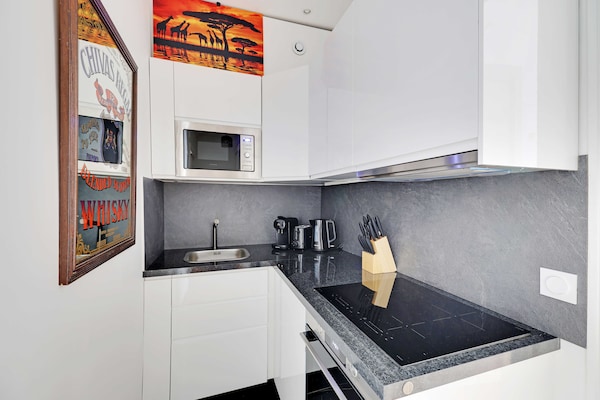 Foto van Luxe appartement met 2 slaapkamers en 6 badkamers - Arc de Triomphe - Untagged