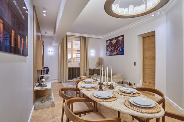 Foto van Luxe appartement met airconditioning Arc de Triomphe - Untagged
