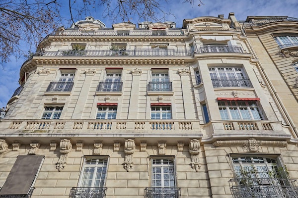 Foto van Luxe appartement met airconditioning Arc de Triomphe - Untagged