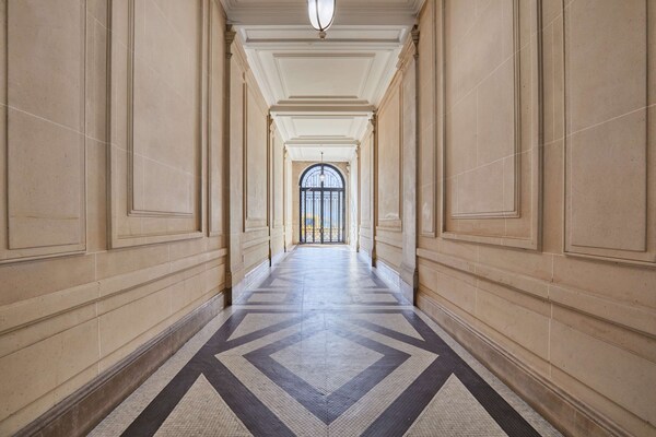 Foto van Luxe appartement met airconditioning Arc de Triomphe - Untagged