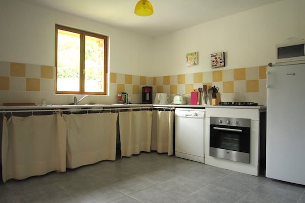 Foto van Cottage in Flainville bij Normandische kust - Vakantiehuis in Le Bourg-Dun - Kitchen