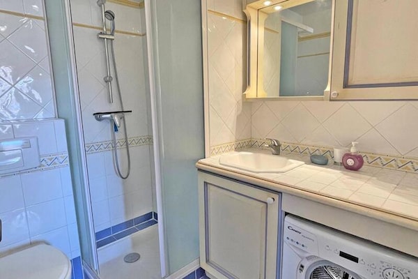Foto van 3 stukken voor 6 personen - Vakantiehuis in STE MAXIME - BathRoom