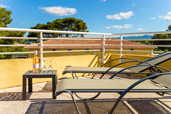 Foto van Duplex met zeezicht voor 8 aan de kust van Var - Vakantiehuis in Six-Fours-les-Plages - TerraceBalcony