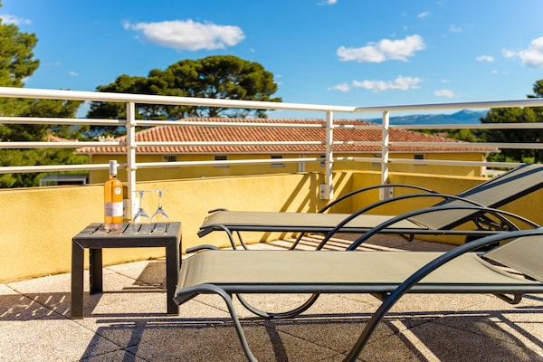 Foto van Duplex appartement vlakbij jachthaven en strand - Vakantiehuis in Six-Fours-les-Plages - TerraceBalcony