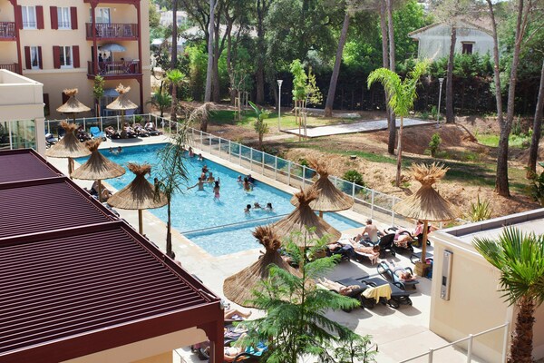 Foto van Moderne kustontsnapping - Vakantiehuis in Cavalaire sur Mer - ParkFacilities