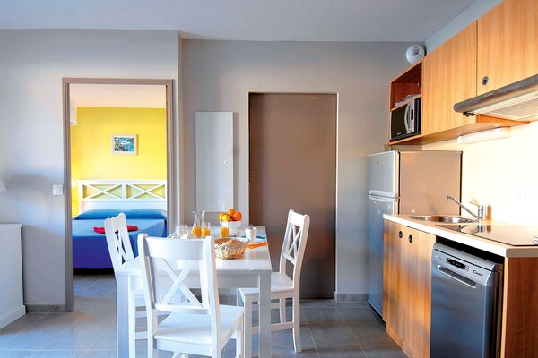 Foto van Appartement in Frankrijk met Zwembad - Vakantiehuis in La Londe les Maures - Kitchen