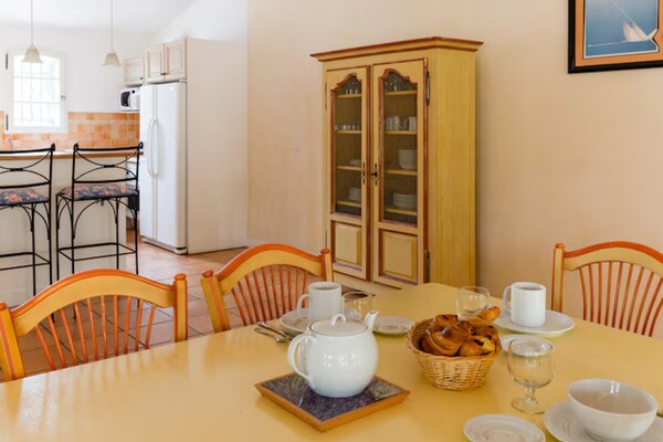 Foto van Dorpsduplex voor 8 personen met spa - Vakantiehuis in Fayence - DiningRoom
