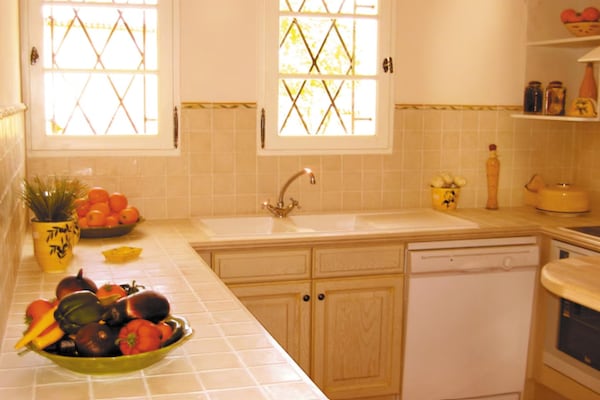 Foto van Dorpsduplex voor 8 personen met spa - Vakantiehuis in Fayence - Kitchen