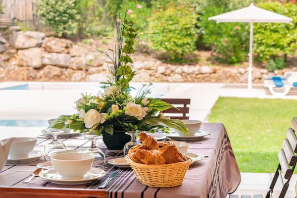 Foto van Dorpsduplex voor 8 personen met spa - Vakantiehuis in Fayence - TerraceBalcony