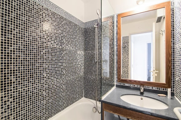 Foto van 2 Kamerappartement 7 Personen - Comfort - Vakantiehuis in Saint Raphaël - 