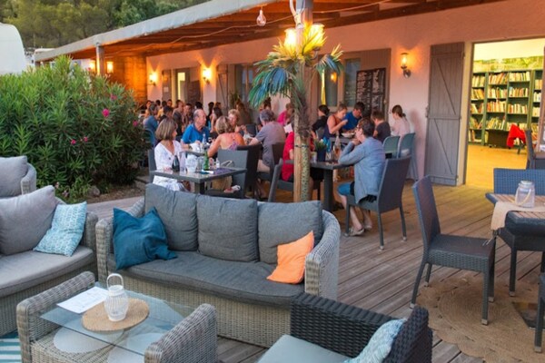 Foto van Residentie La Corniche d'Or - Vakantiehuis in ST RAPHAEL - AreaSummer1KM