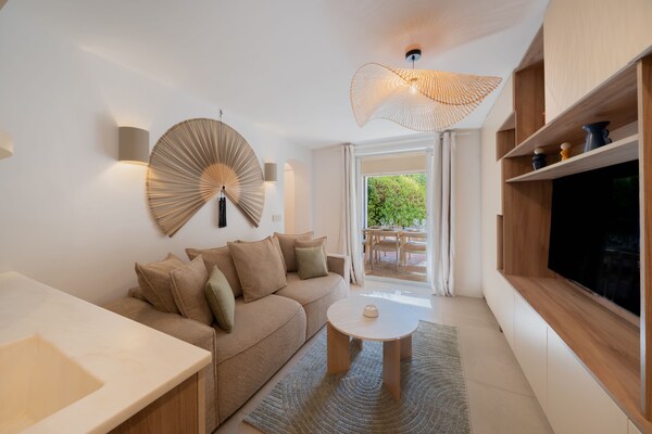 Foto van 2-slaapkamerappartement in een residentie met zwembad - Saint-Tropez - Untagged