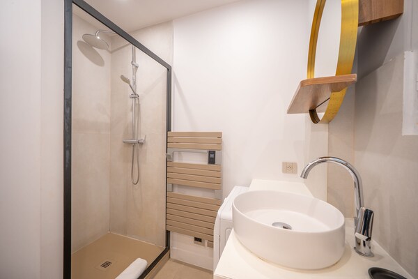 Foto van 2-slaapkamerappartement in een residentie met zwembad - Saint-Tropez - Untagged