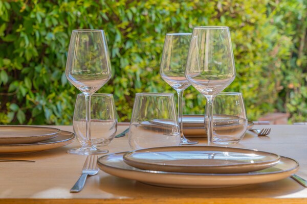 Foto van 2-slaapkamerappartement in een residentie met zwembad - Saint-Tropez - Untagged