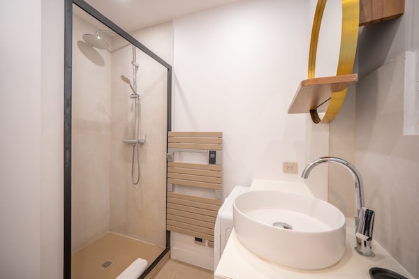 Foto van 2-slaapkamerappartement in een residentie met zwembad - Saint-Tropez - Untagged