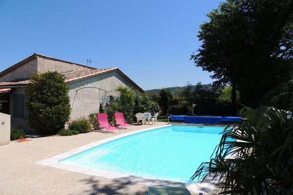 Foto van Huis in Vaison La Romaine met Verwarmd Zwembad - Vakantiehuis in Vaison la Romaine - PoolOfHouse