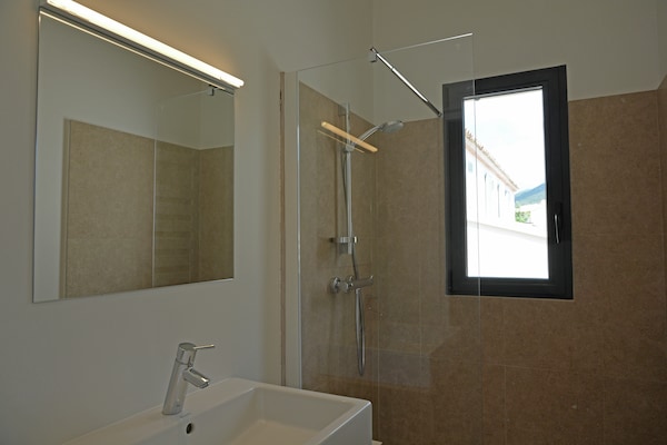 Foto van Villa in Malaucène bij Mont Ventoux - Vakantiehuis in Malaucène - BathRoom
