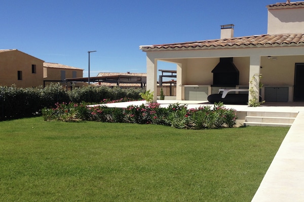 Foto van Villa in Malaucène bij Mont Ventoux - Vakantiehuis in Malaucène - GardenSummer