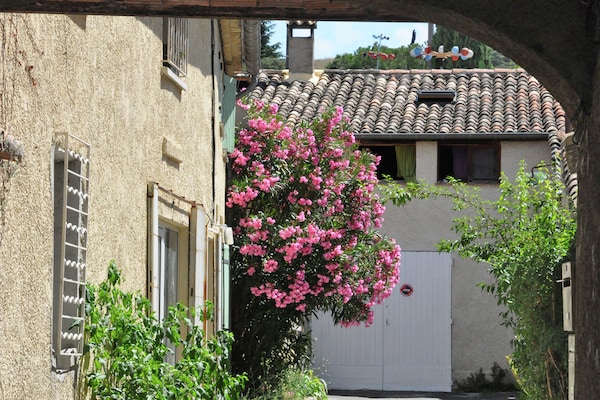 Foto van Villa in Malaucène bij Mont Ventoux - Vakantiehuis in Malaucène - AreaSummer5KM