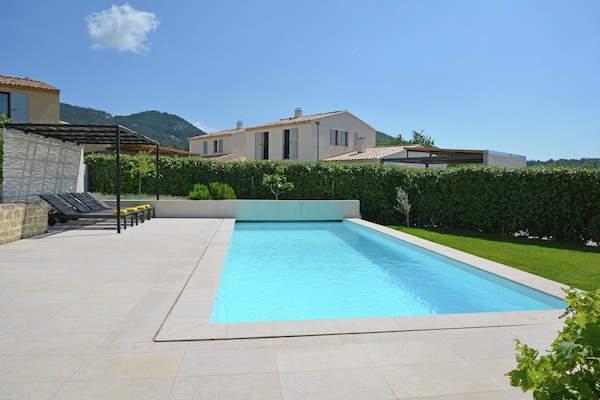 Foto van Villa in Malaucène bij Mont Ventoux - Vakantiehuis in Malaucène - PoolOfHouse
