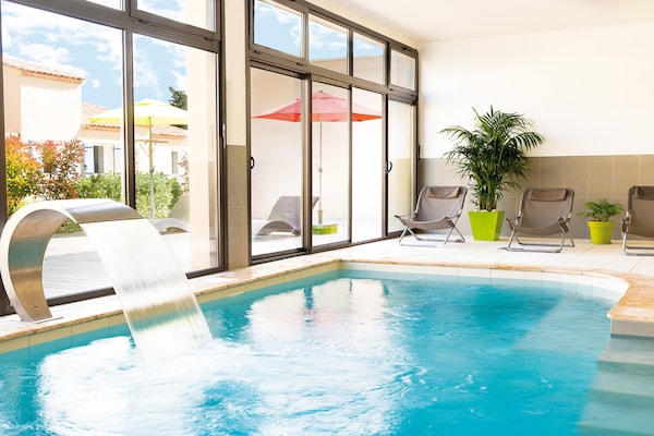 Foto van Familievakantiehuisje in de Provence voor 8 - Vakantiehuis in L'Isle-sur-la-Sorgue - PoolOfHouse