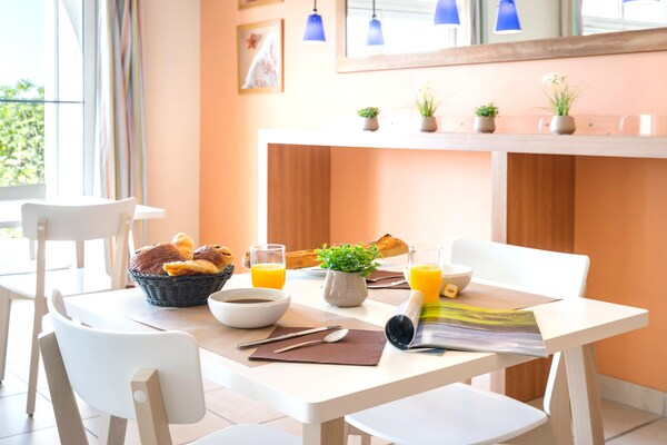 Foto van Een gezinsuitje aan de kust in de Vendée - Vakantiehuis in Les Sables-d'Olonne - DiningRoom
