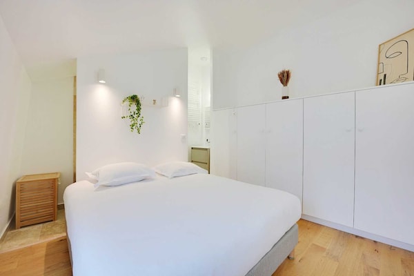 Foto van 3BR 6P Modern huis met AC - Vakantiehuis in Asnières-sur-Seine - 