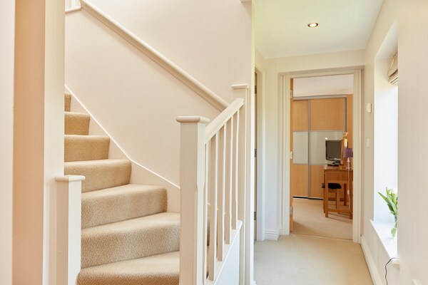 Foto van Schuur in Derby met Hot Tub & Uitzicht - Vakantiehuis in Ashbourne - Landing