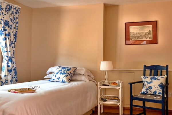 Foto van Villa in Pollença met Zeezicht en Zwembad - Vakantiehuis in Kingham - BedRoom