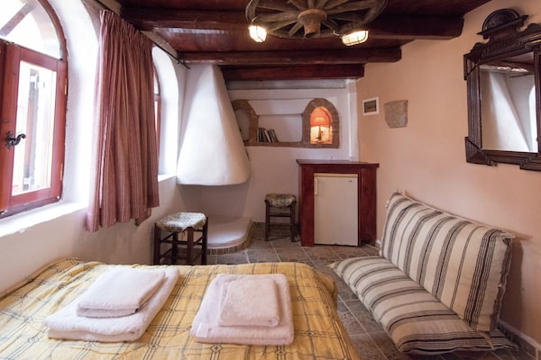 Foto van Stenen Huis in Elounda met Uitzicht - Vakantiehuis in Elounda - BedRoom