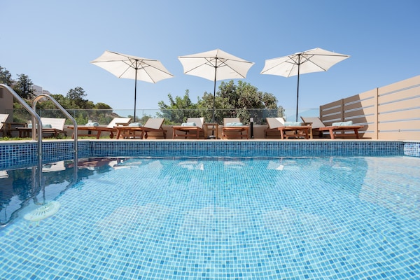 Foto van Villa met 4 slaapkamers in Gerani - Vakantiehuis in Gerani - PoolOfHouse