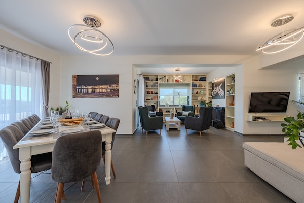 Foto van Luxe villa in de stad Rethymno - Vakantiehuis in Rethymno Town - DiningRoom