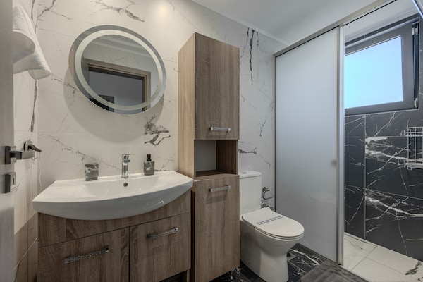 Foto van Luxe villa in de stad Rethymno - Vakantiehuis in Rethymno Town - BathRoom