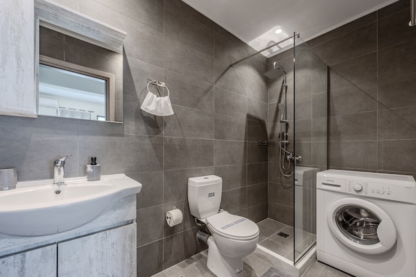 Foto van Luxe villa in de stad Rethymno - Vakantiehuis in Rethymno Town - BathRoom
