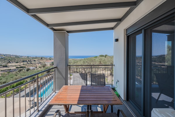 Foto van Luxe villa in de stad Rethymno - Vakantiehuis in Rethymno Town - TerraceBalcony