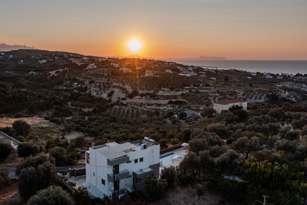 Foto van Luxe villa in de stad Rethymno - Vakantiehuis in Rethymno Town - Outdoor