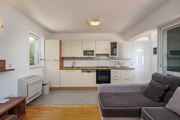 Foto van Villa in Polaca met zwembad bij natuurparken - Vakantiehuis in Polaca - Kitchen