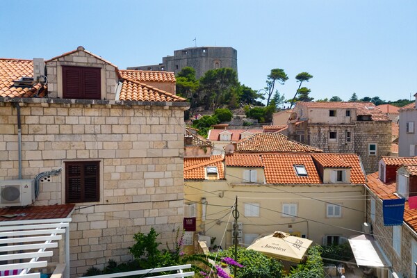 Foto van Casa Radha Bella - Two Bedroom Holiday Home - Vakantiehuis in Dubrovnik - Outdoor