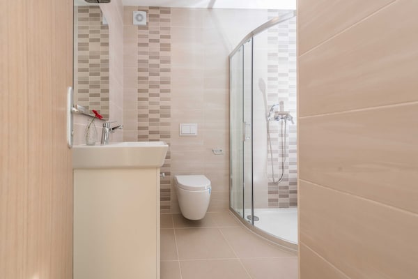 Foto van Classic Four Bedroom Villa with Sea View and Private Pool ( Villa 3) - BathRoom