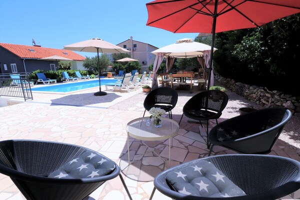 Foto van Appartement in Čiovo met groot balkon - Vakantiehuis in Okrug Gornji - PoolOfHouse