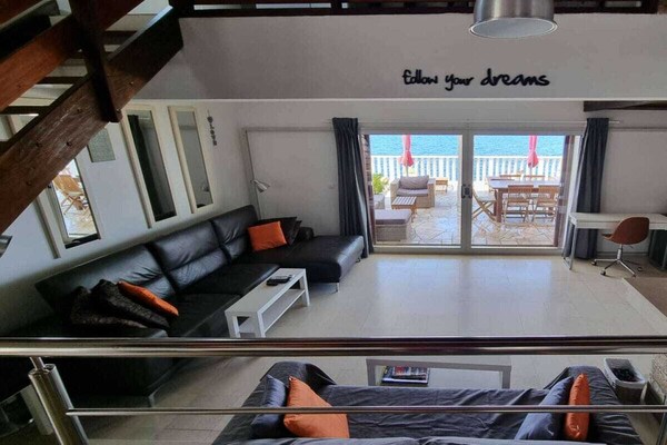 Foto van Droomvilla aan het strand met zwembad - Vakantiehuis in Korcula - Untagged