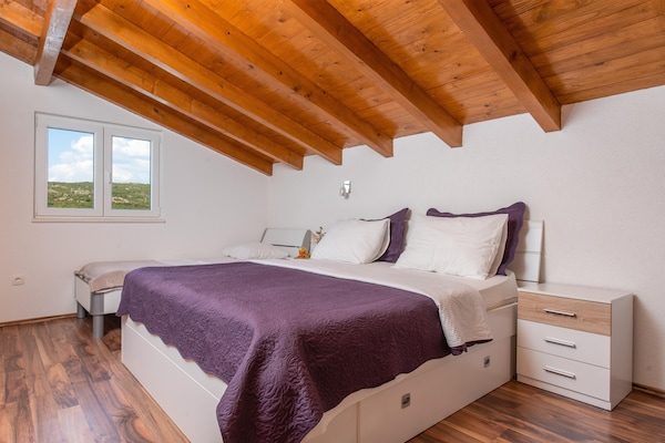 Foto van Gezellige bergvilla voor 10 personen in Slivno - Vakantiehuis in Slivno - BedRoom